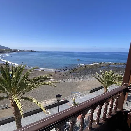 Apartment La Playa 2 A *