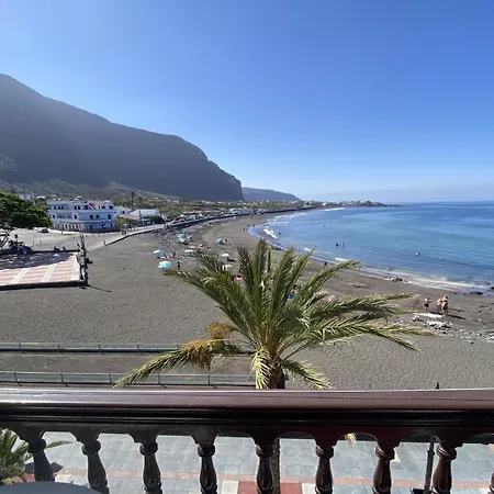 Apartment La Playa 2 A