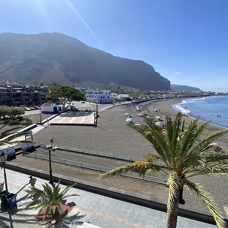 La Playa 2 A *
